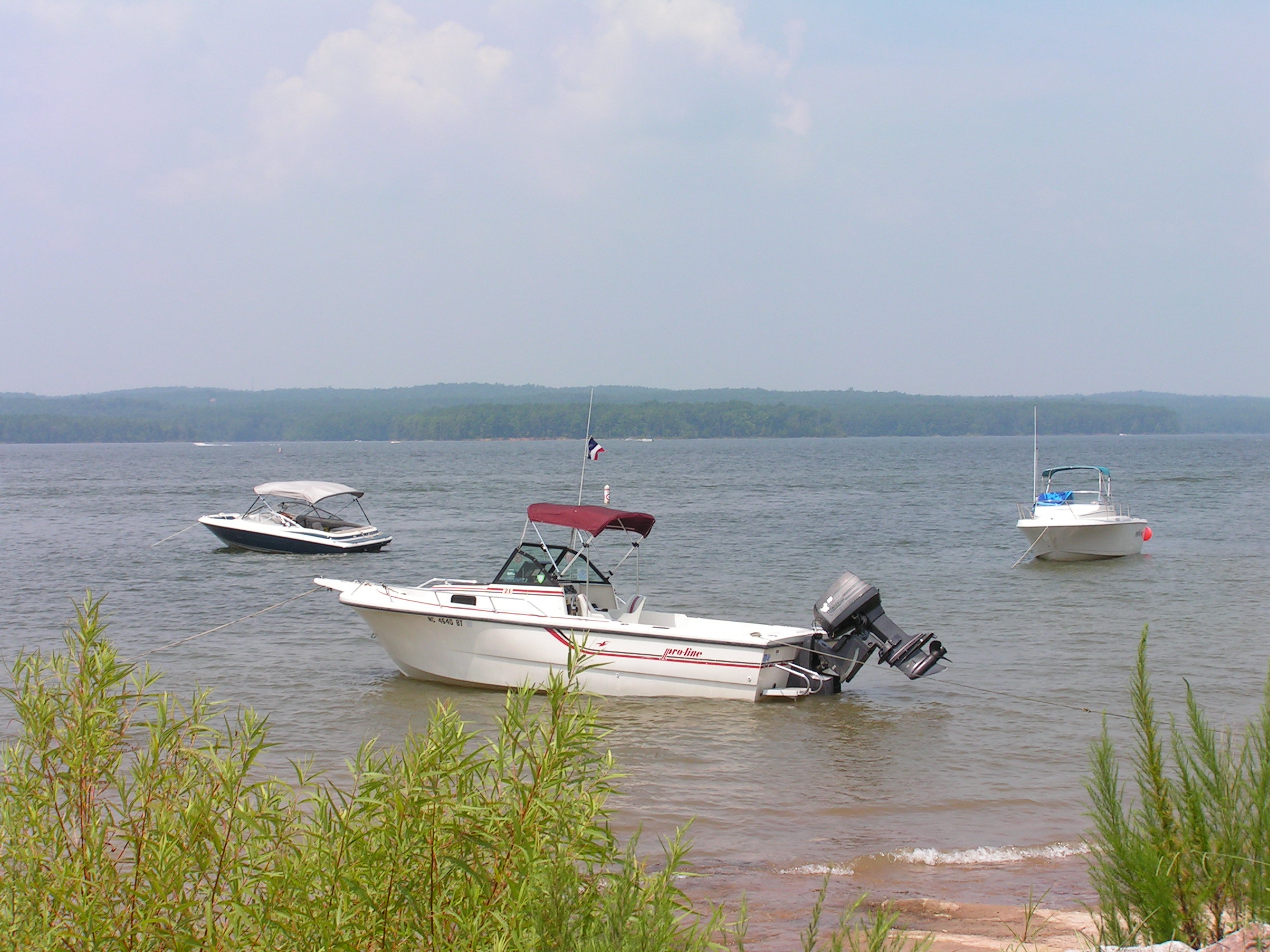 ./2005/Kerr Lake/Aug Lake Jordan0007.JPG